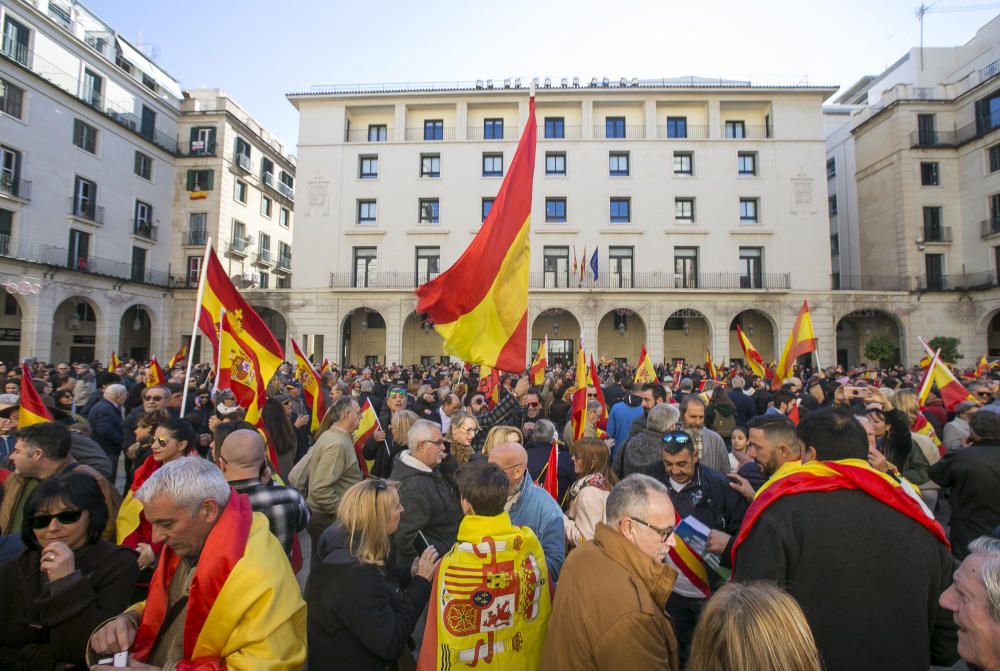 Manifestación en Alicante contra el gobierno de Pedro Sánchez