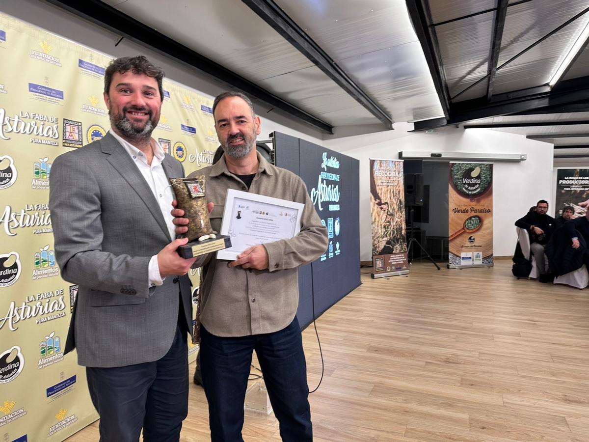 En imágenes: la gala de entrega de premios de la faba asturiana y la verdina, con sede en Luarca, derrocha ilusión