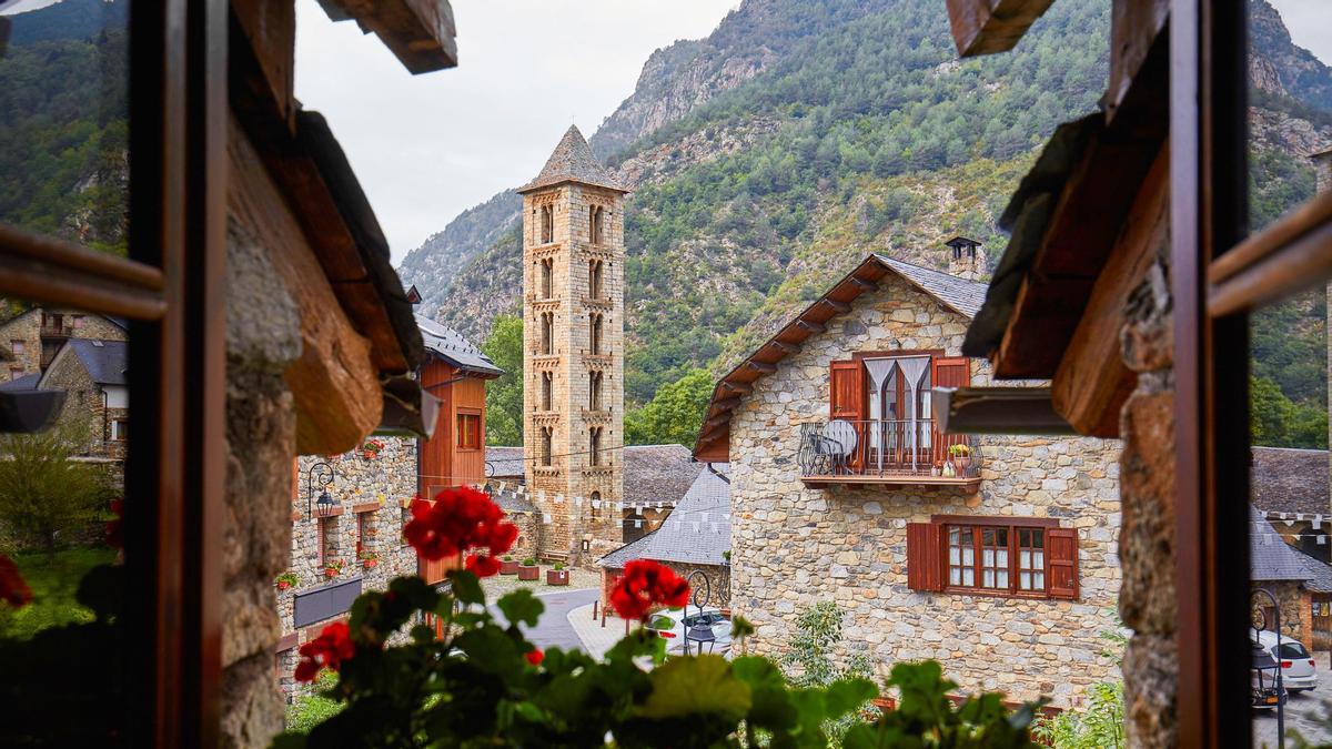 El valle del pirineo catalán que esconde un increible patrimonio