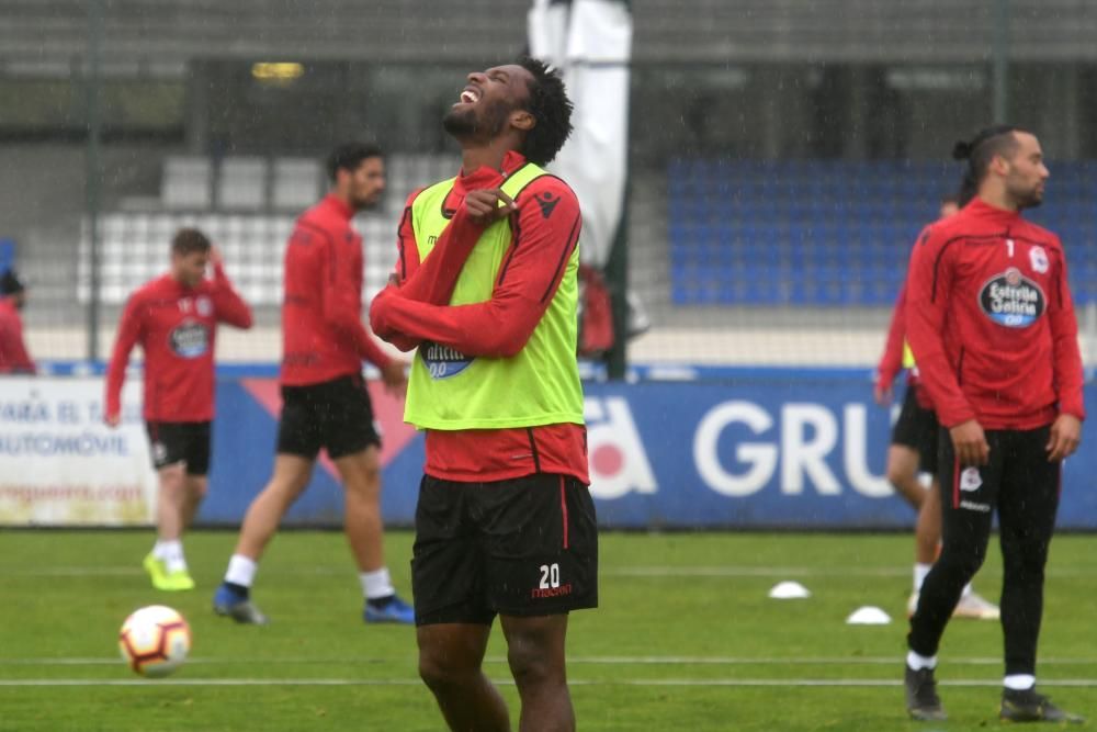 El técnico José Luis Martí programa una sesión de una hora de duración con el objetivo de dosificar las fuerzas de sus futbolistas.