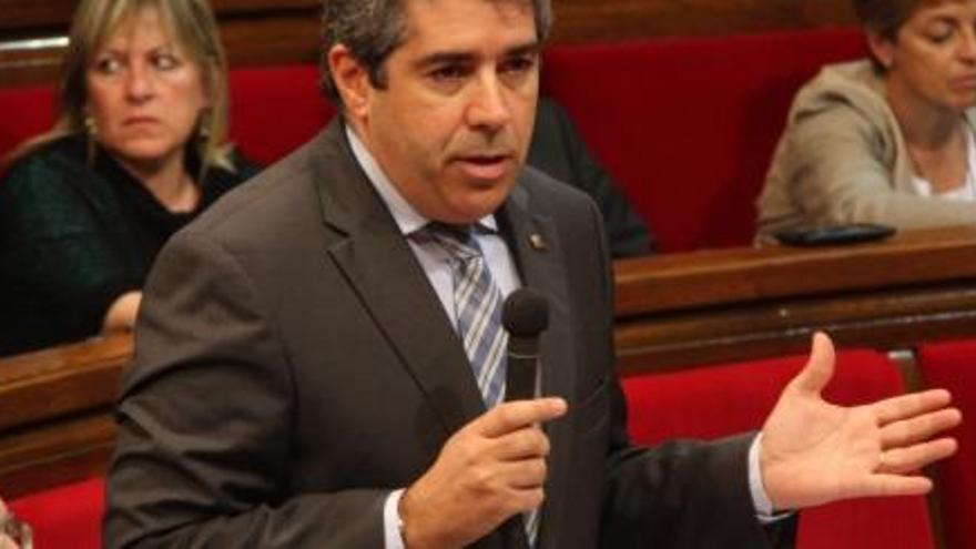 Francesc Homs, a la sessió de control al Govern del Parlament.