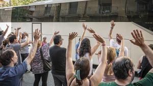 Les famílies catalanes es planten pel bloqueig dels professors a les colònies