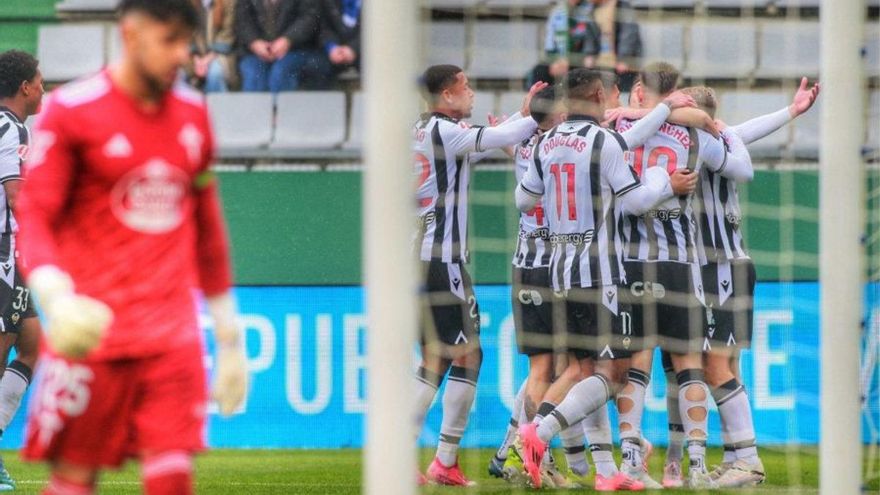 El 0-1 del Castellón en el Racing de Ferrol 1-3 Castellón de la jornada 26 de LaLiga Hypermotion