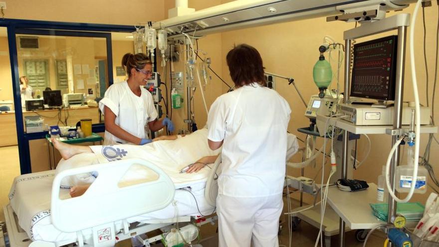 Las altas hospitalarias crecen un 1,1% en 2016 en Extremadura
