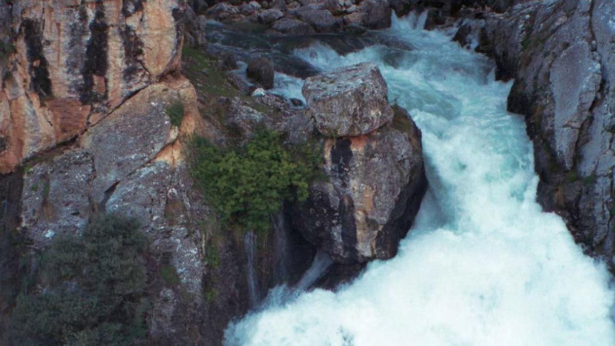 Esta es la ruta que se puede hacer cerca de Málaga por el río más espectacular de Andalucía