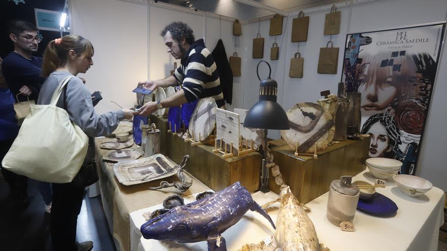 Más de 16.000 personas visitan la Feria de artesanía aragonesa