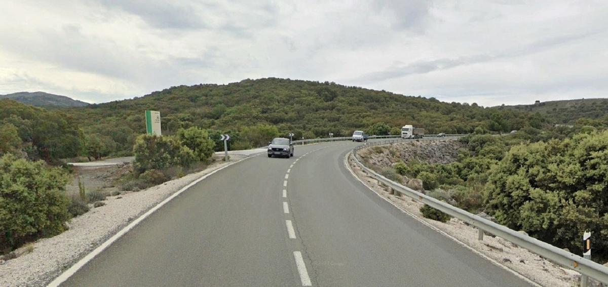 Fomento mejorará el cruceso de acceso de la carretera A-397 al área recreativas de Conejeras.