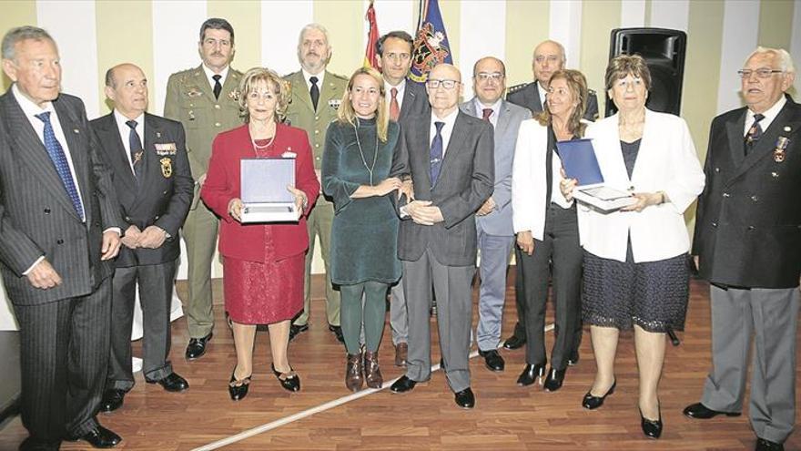 Defensa recibe 23.000 solicitudes para 860 plazas en el Cefot de Cáceres