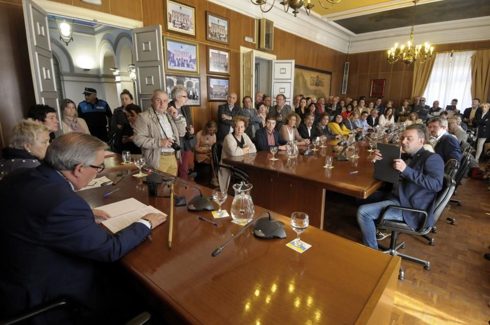 Los ayuntamientos asturianos eligen alcalde: pleno de Mieres