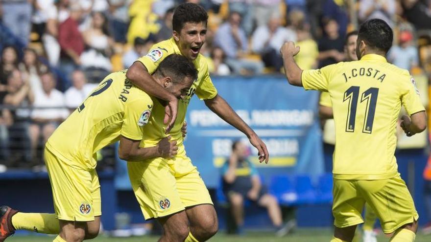 El Villarreal celebrando uno de sus cuatro goles.