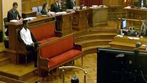 El jurat considera culpable l’acusat de matar la seva dona i la seva filla una ‘nit de Reis’ a Esplugues