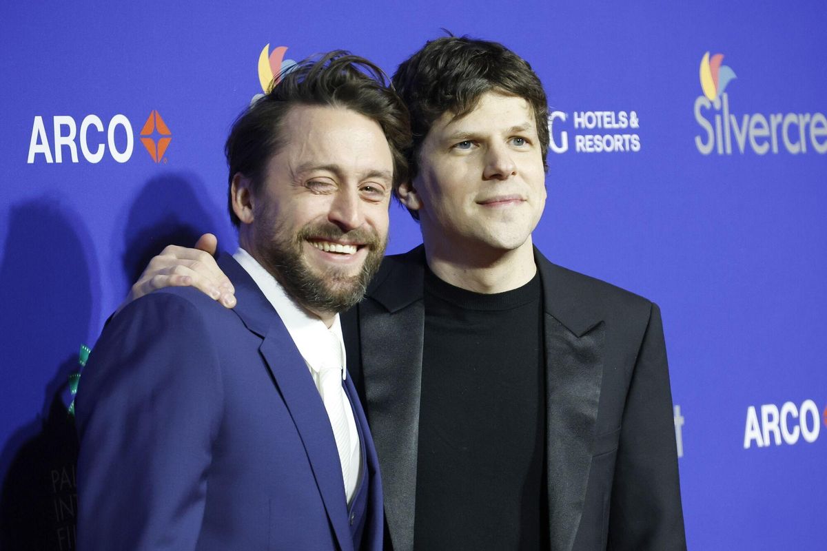 Kieran Culkin y Jesse Eisenberg retratados en el Palm Springs International Film Festival en California, este enero.