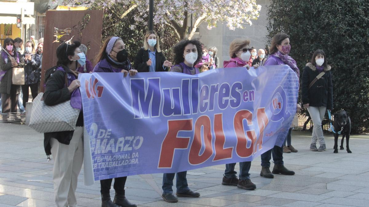 Día de la Mujer: el violeta toma la calle con medidas anticovid