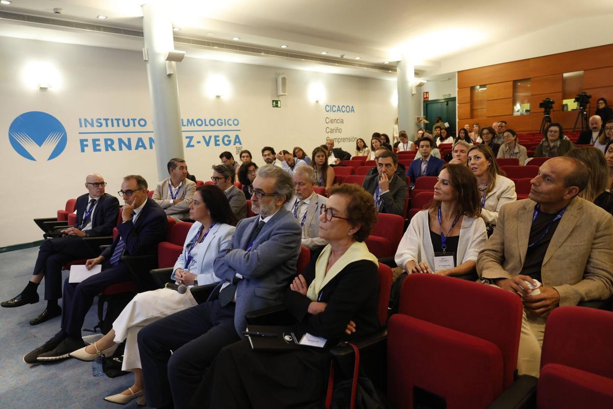 Congreso Fernández-Vega. En el Instituto Oftalmológico Fernández-Vega