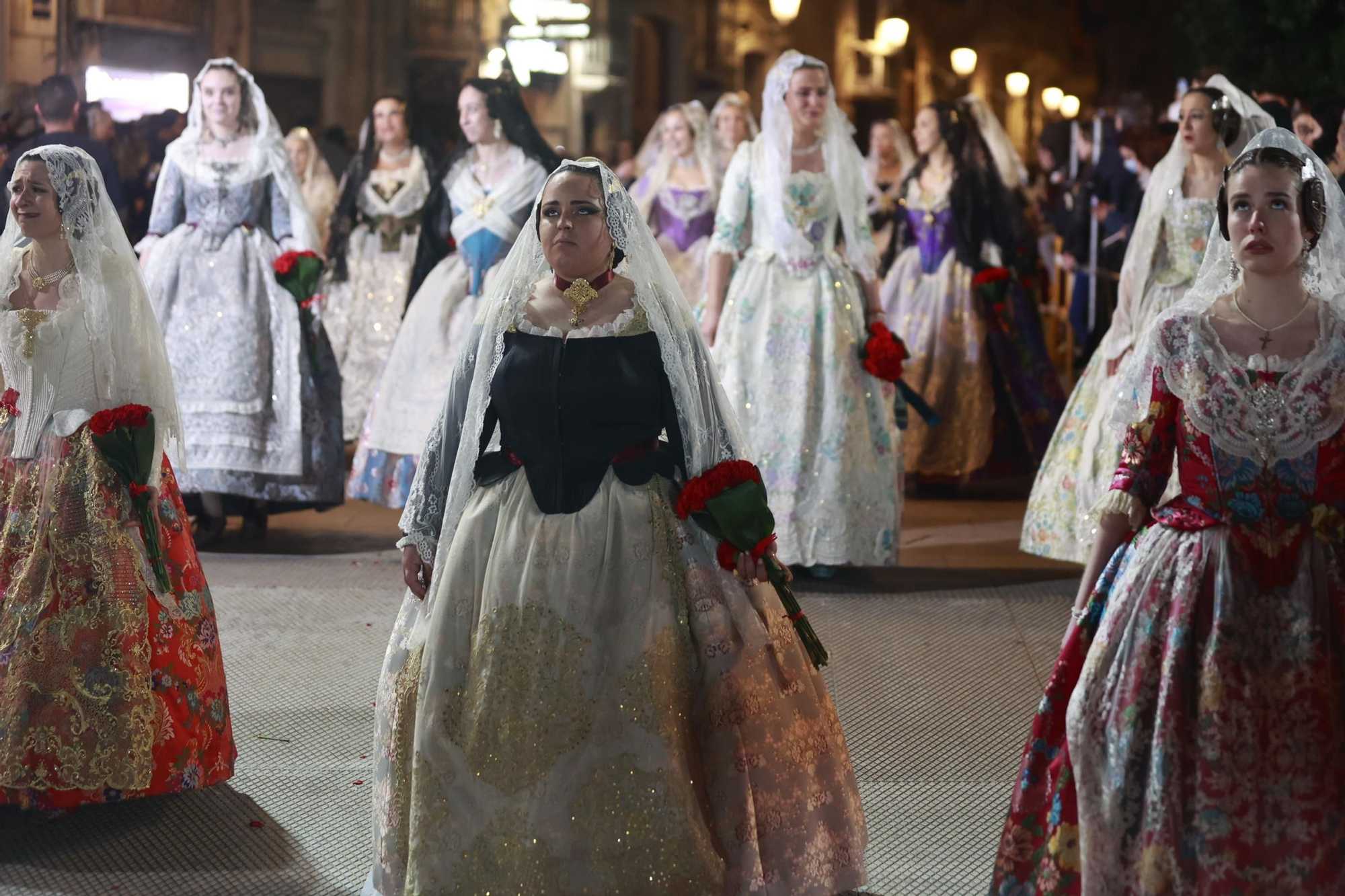 Búscate en el segundo día de ofrenda por la calle Quart (entre las 19:00 a las 20:00 horas)