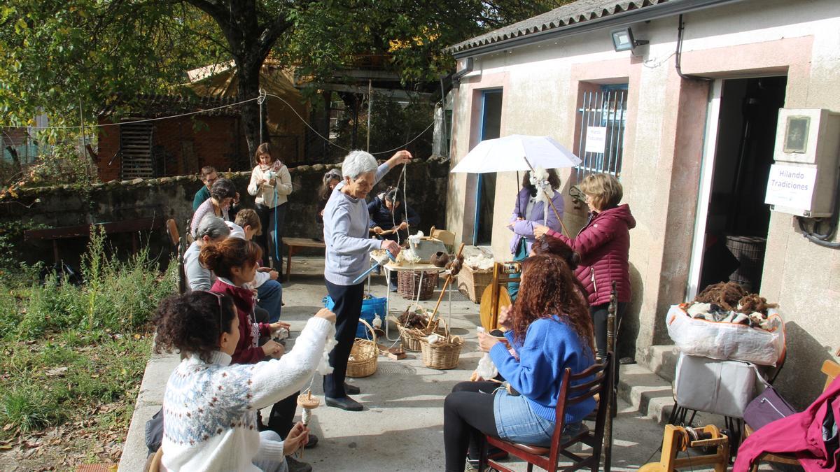 "Hilando Tradiciones" para despedir el año en la Alta Sanabria