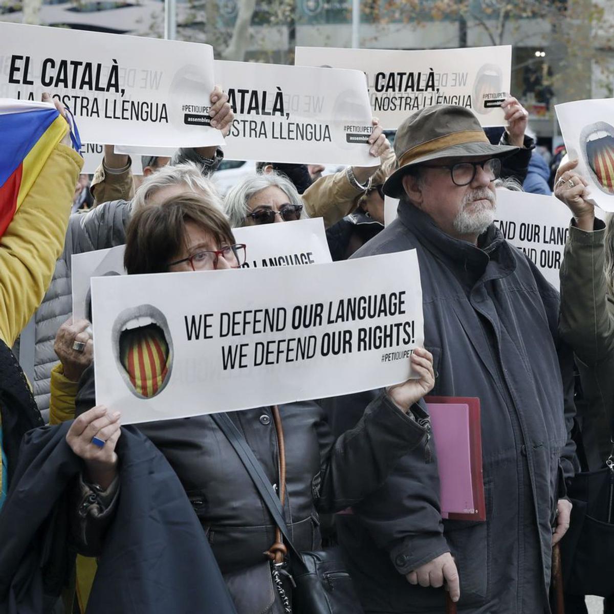 Els eurodiputats acaben la visita sense una "posició" clara