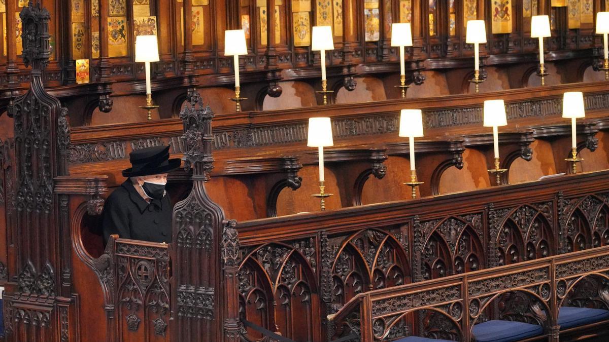 17/4/2021. Isabel II de Inglaterra, durante el funeral de su marido, el duque de Edimburgo.