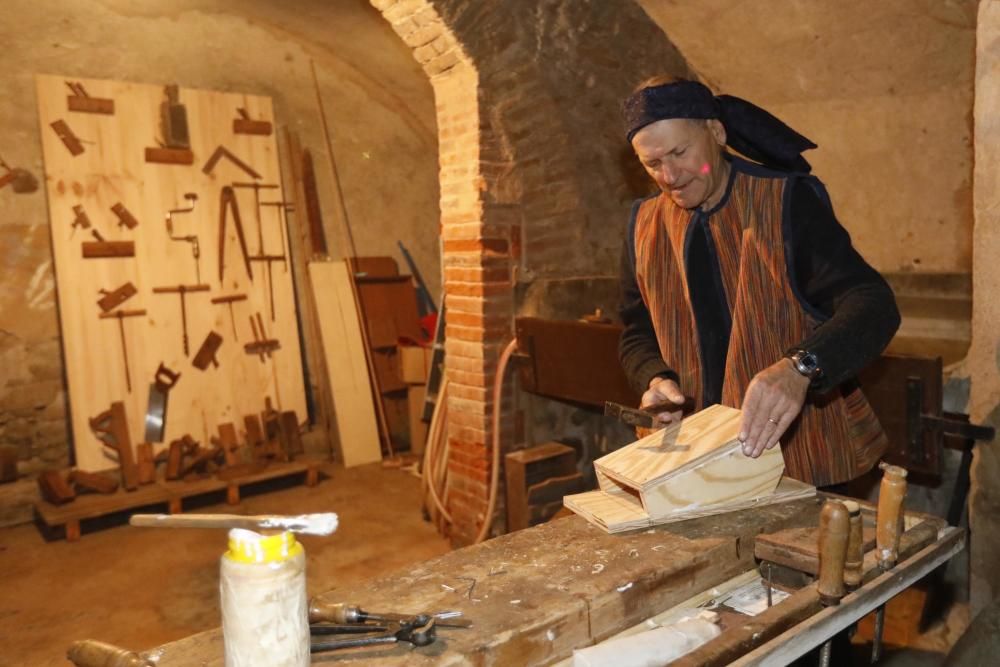 Pessebre vivent al pati de Cal Mut, al Barri Vell de Salt