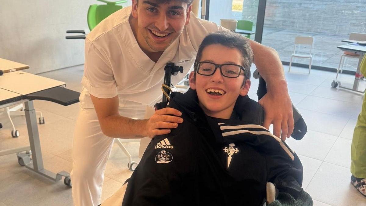 Álex Fernández, co canteirán céltico Fran López.