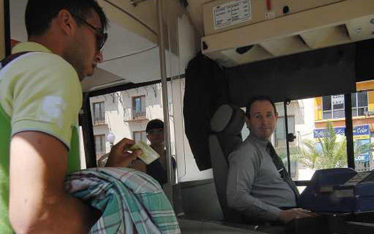 Mal recibimiento para un autobús más caro