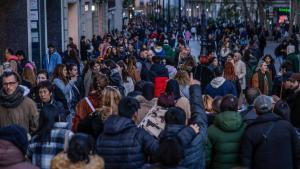 Menos de un tercio de los adultos jóvenes son locales en Barcelona