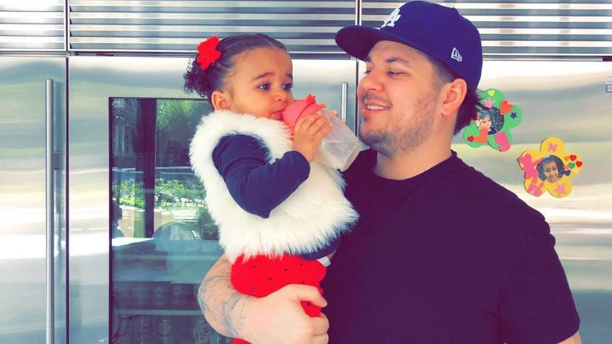 Rob Kardashian con su hija Dream