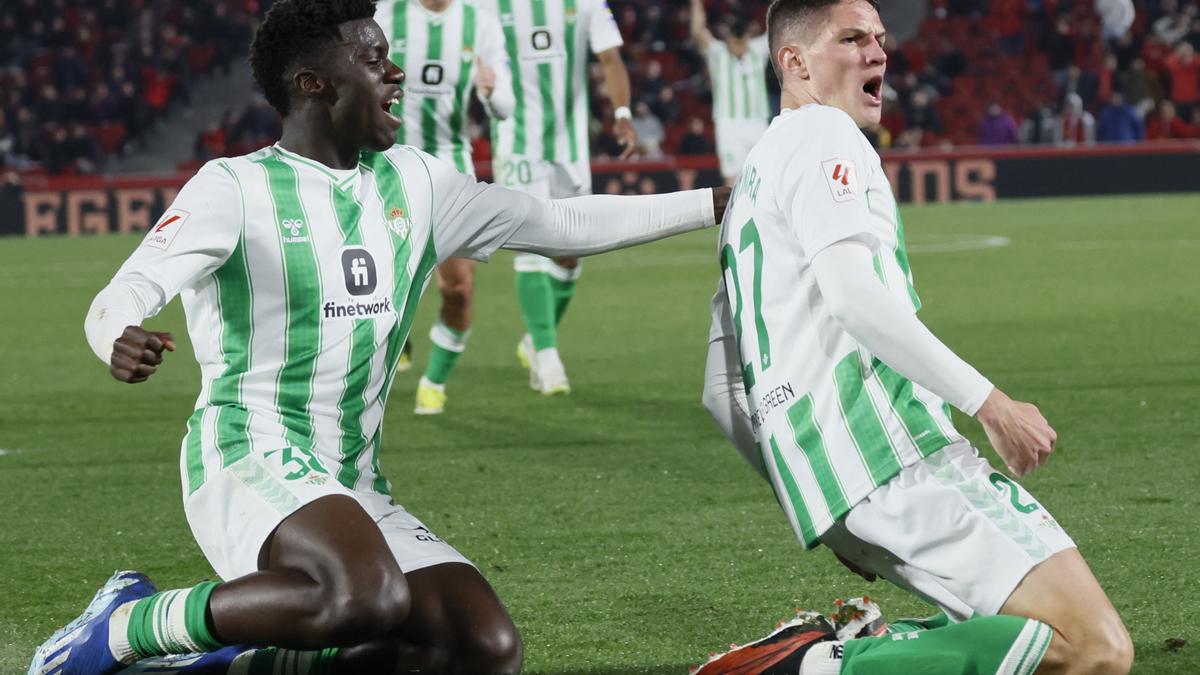 Altimira celebra su gol ante el Mallorca.