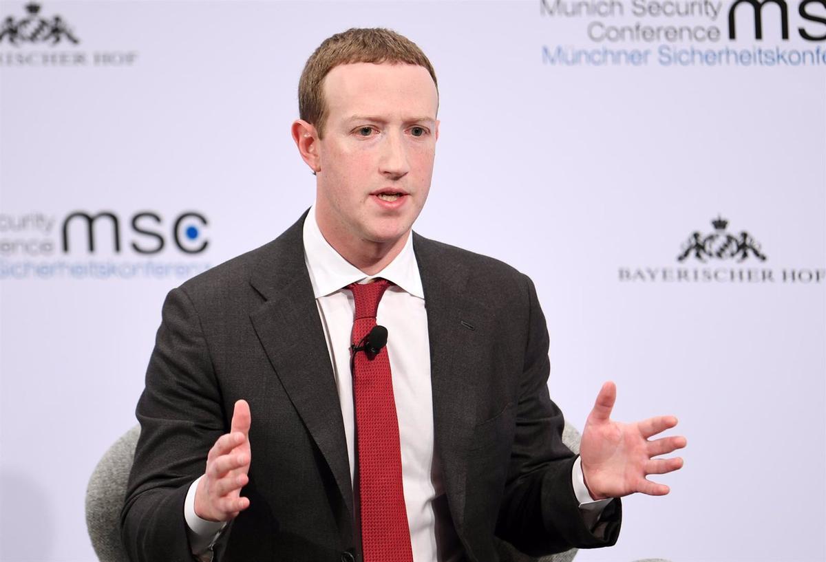 Zuckerberg treu Threads, la seva xarxa social de competència a Twitter