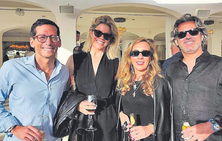 Manu Blanco, Janinne Rauen, Laura García y Oscar Quiles.