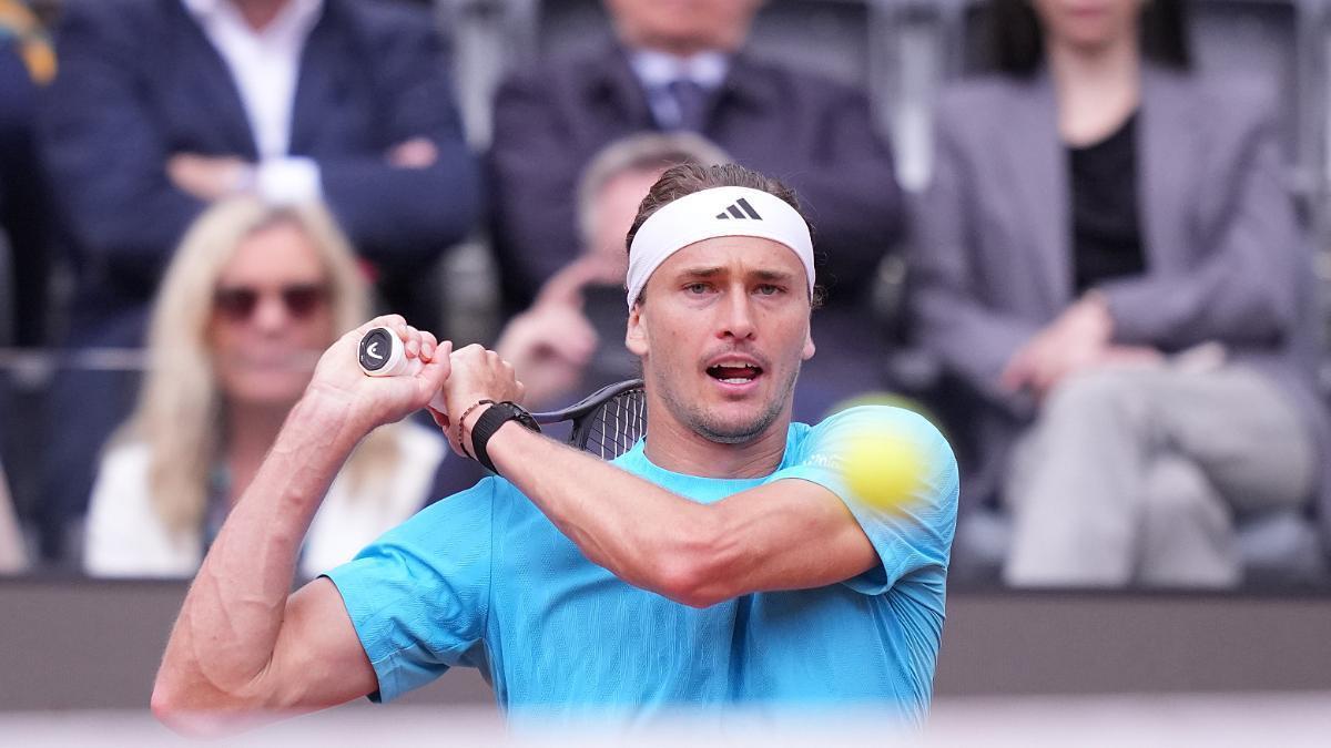 Zverev se hunde en Roma y deja vía libre a Rafa Jódar
