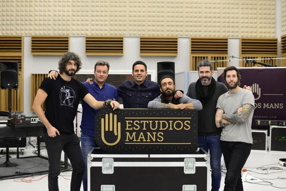 Depedro e Izal en los Estudios Mans de A Coruña