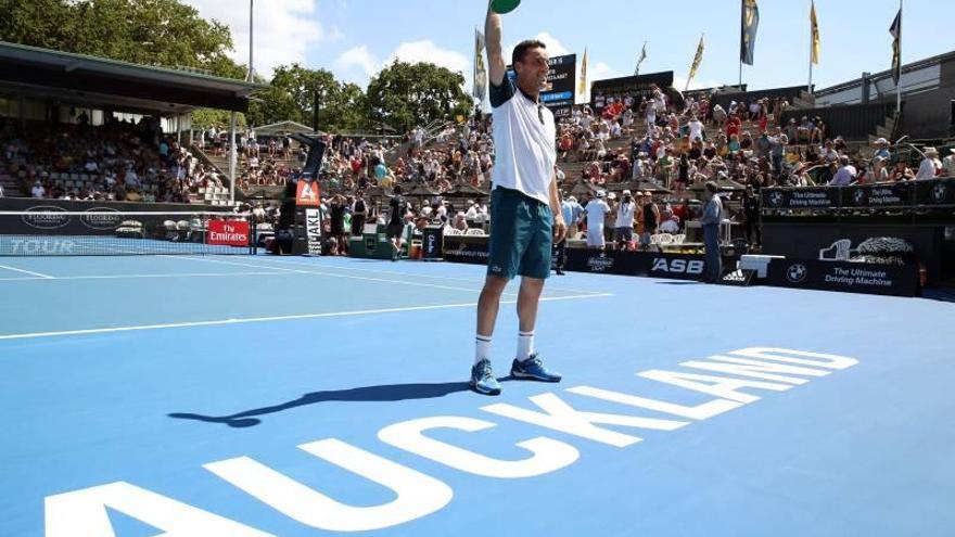 Bautista consigue el tercer título ATP de su carrera