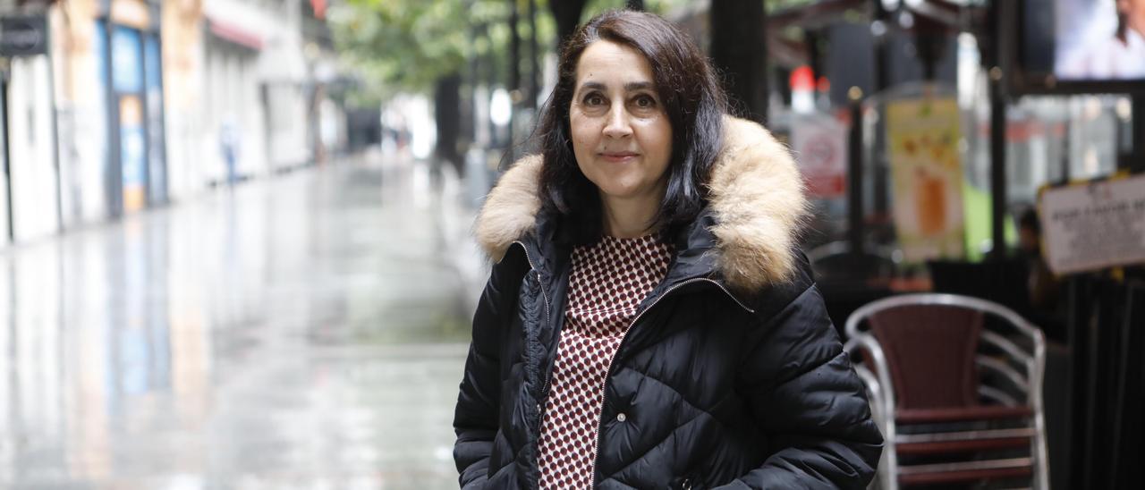 Maite Menéndez Hevia, en la calle Corrida.