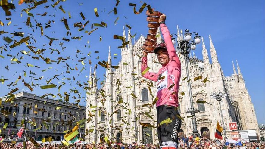 Dumoulin no perdona y gana a Quintana el Giro del centenario