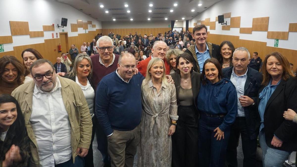 Participantes en el segundo Congreso local del PP en Culleredo.