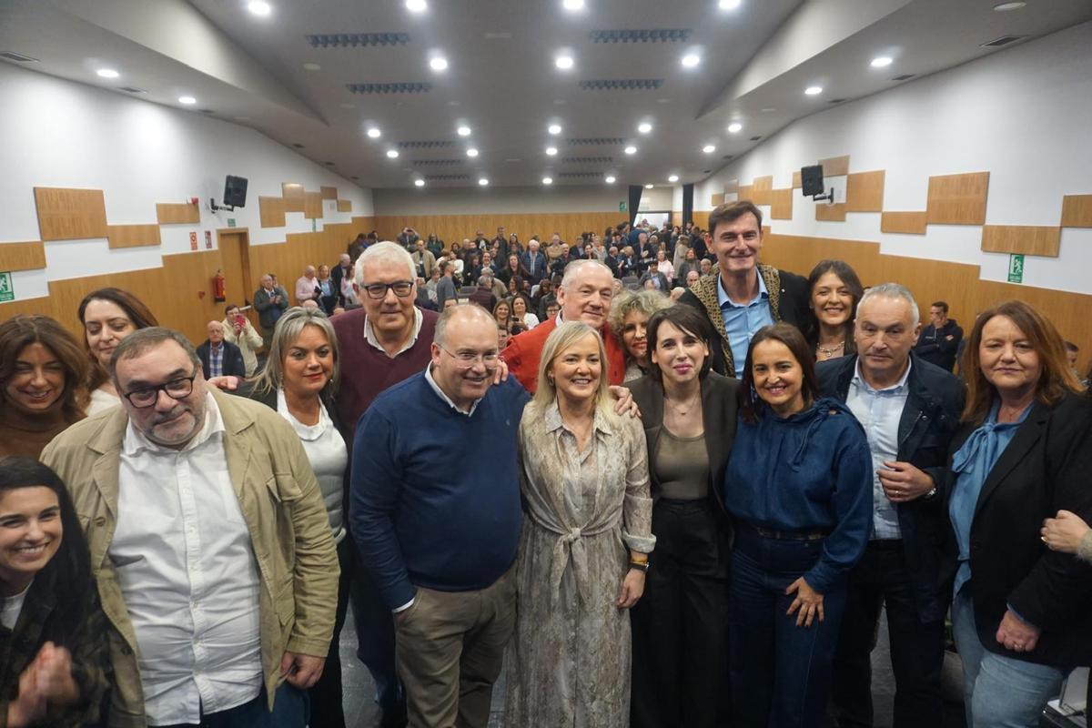 Participantes en el segundo Congreso local del PP en Culleredo.