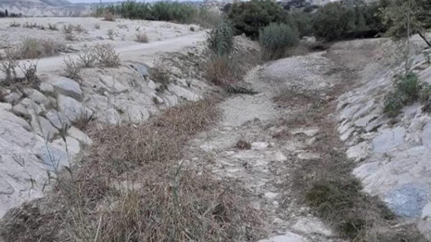 El río Mula a su paso por Campos del Río.