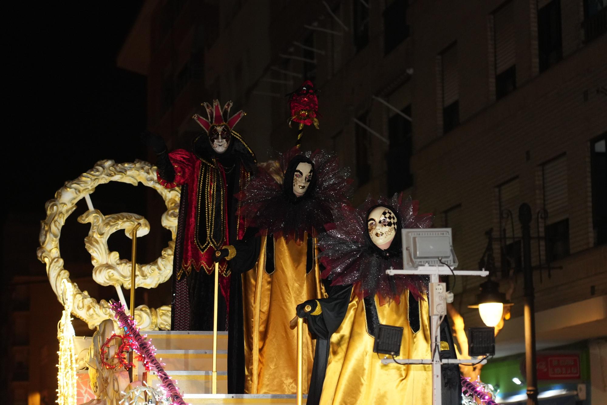 GALERÍA | El Grao de Castelló se disfraza para celebrar el Carnaval