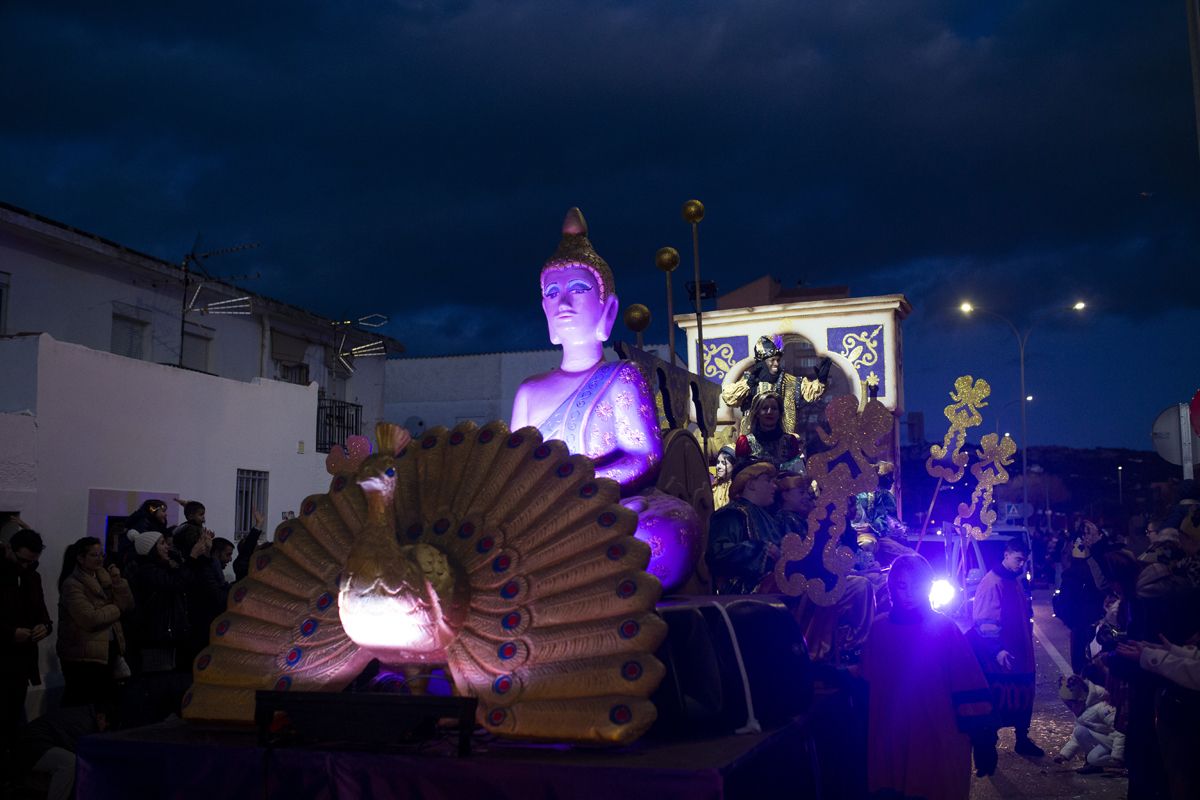 Fotogalería | Así fue la cabalgata de Reyes Magos en Cáceres