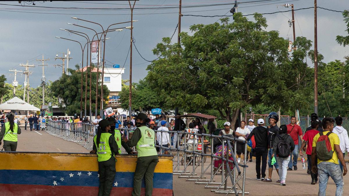 Colombia y Venezuela reabren la frontera común.