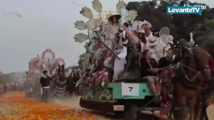 La batalla más bonita, más colorida y festiva, tuvo lugar ayer domingo en Valencia