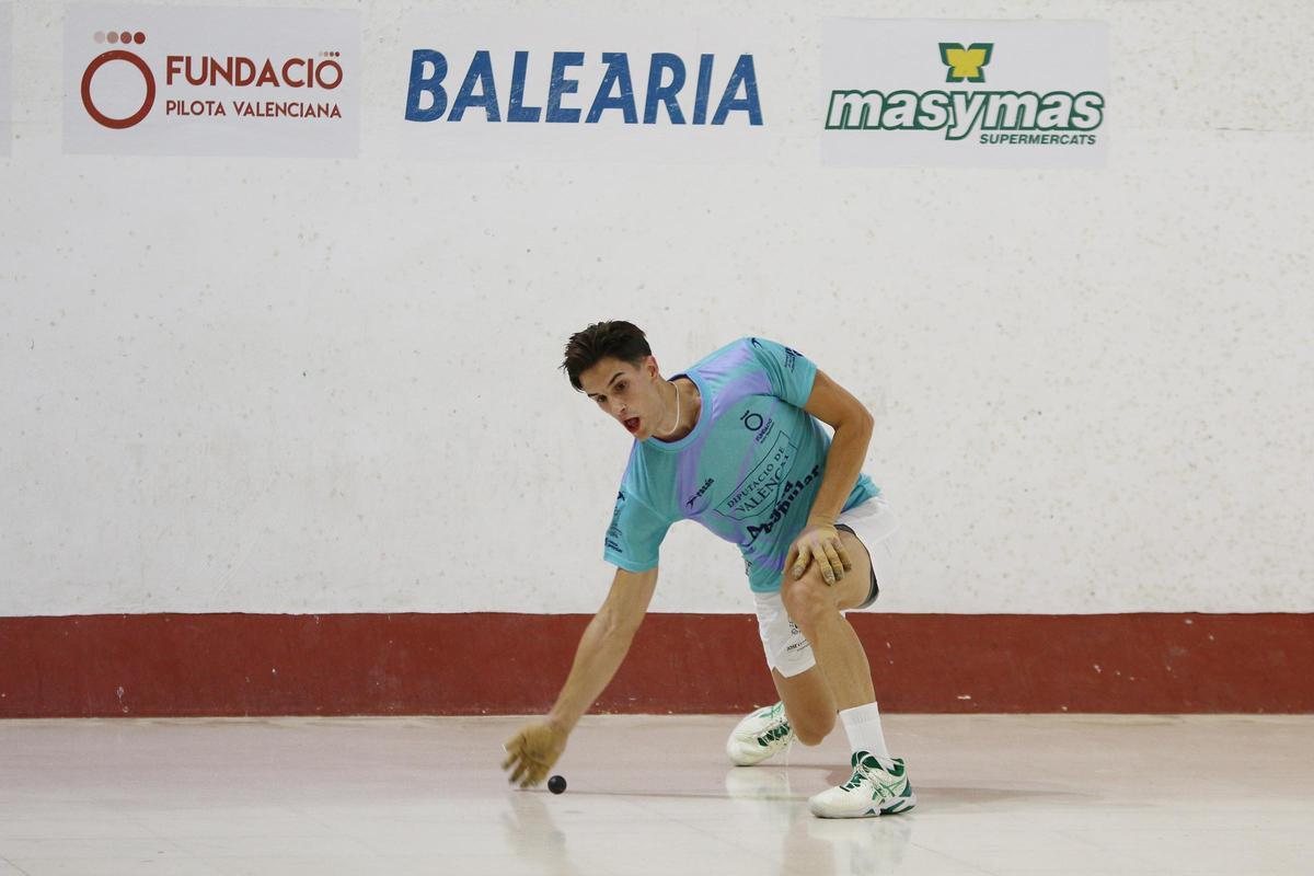 La parella de Xeraco de Vicent (foto) i Lorja a la representativa de Castelló amb Marrahí i Raúl pel resultat de 25-15.