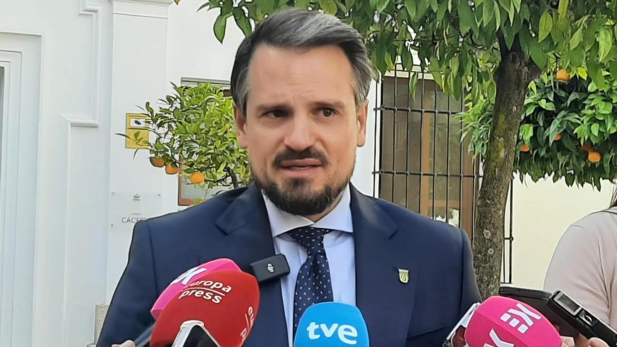 El consejero de Presidencia de la Junta de Extremadura, Abel Bautista.