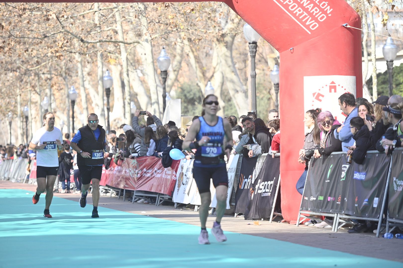 Las mejores fotos: Búscate en la galería de imágenes de la 39ª Media Maratón de Castelló