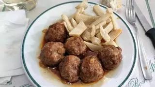Menú del día: Bar-Restaurant Hermanos Méndez, escoltando el paseo de Sant Joan