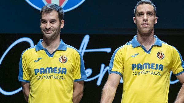 Fiebre por comprar la camiseta del Centenario del Villarreal CF - El  Periódico Mediterráneo