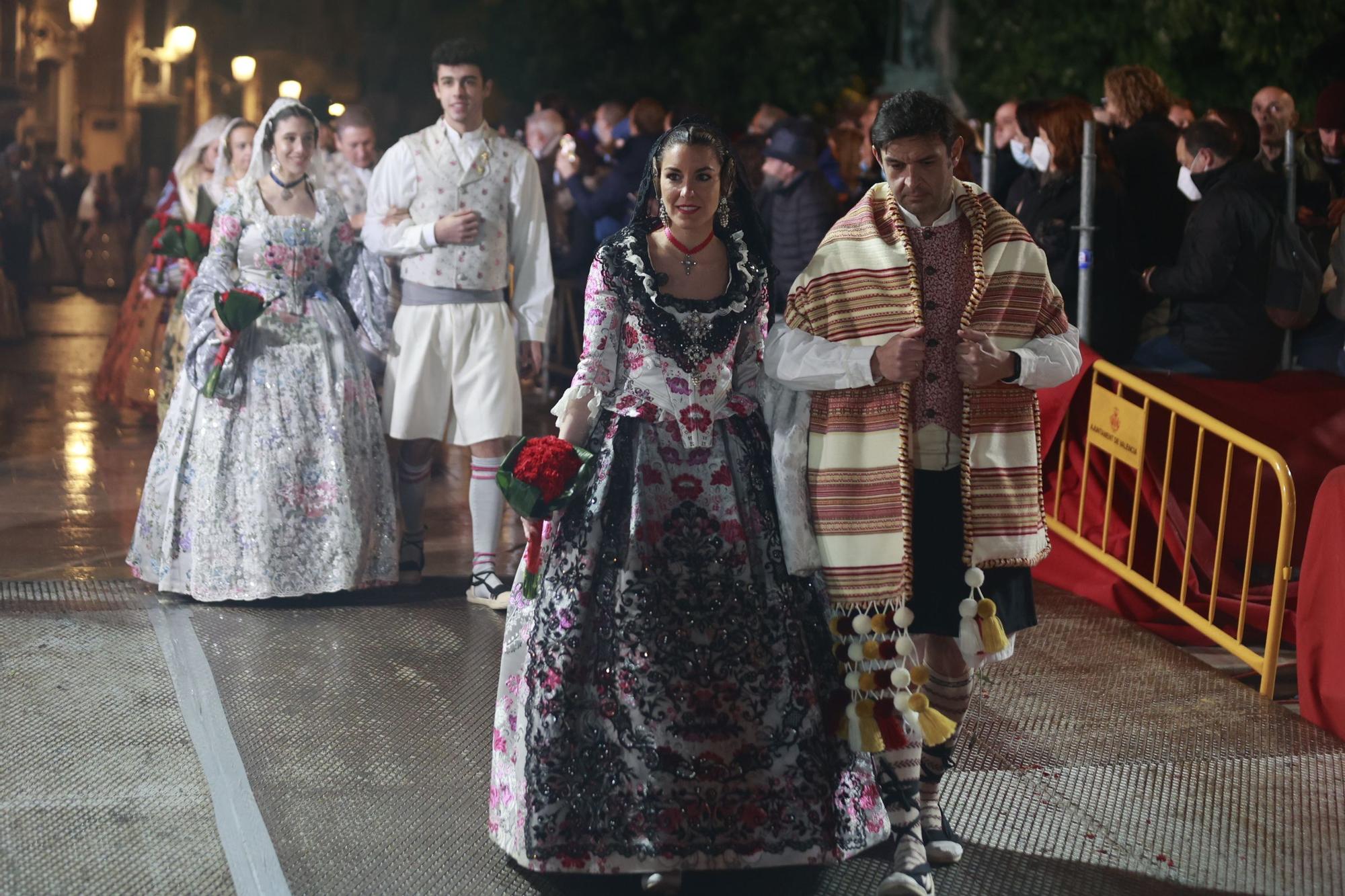 Búscate en la Ofrenda por la calle Quart (entre 22.00 y 23.00 horas)