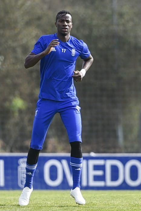 Entrenamiento del Oviedo en El Requexón