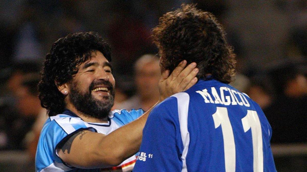'Mágico' González celebró el gol como lo hacía Maradona, elevando los brazos al aire